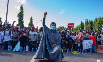Lekki tollgate Aisha Yesufu tells Buhari govt how to stop End SARS protest
