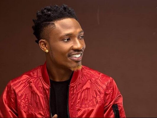 Efe releases new song
