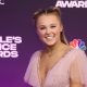JoJo Siwa Celebrates 1-Year Anniversary Since Coming Out: "I've Felt More Love Than Ever"