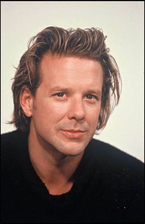 Mickey Rourke (Actor) Wiki, Biography, Age, Girlfriends, Family, Facts and More - Wikifamouspeople