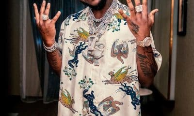 Davido finally quenches rumor of breakup with baby mama, Chioma Rowland