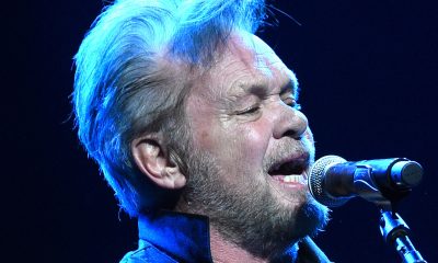 The Real Meaning Behind John Mellencamp's Song Pink Houses