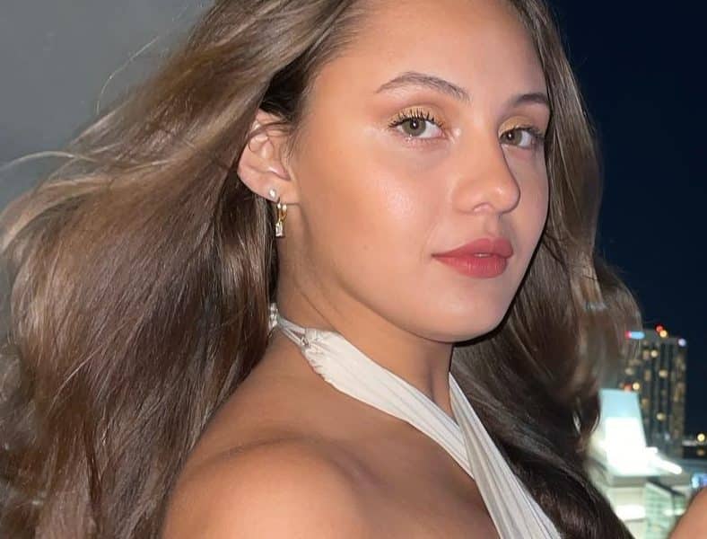 Ariana Bella C (Tiktok Star) Wiki, Biography, Age, Boyfriend, Family, Facts and More - Wikifamouspeople