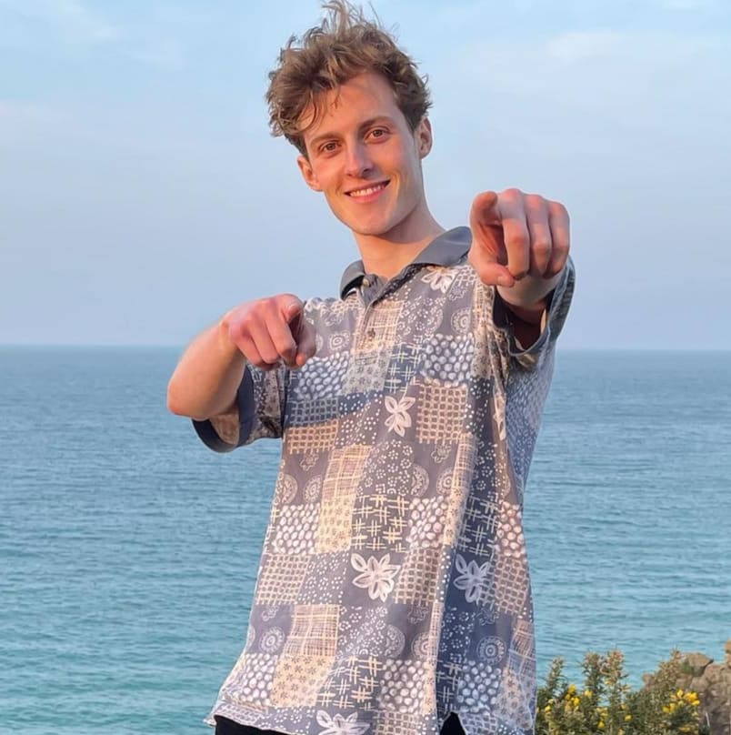 Danny McMahon (Tiktok Star) Wiki, Biography, Age, Girlfriends, Family, Facts and More - Wikifamouspeople