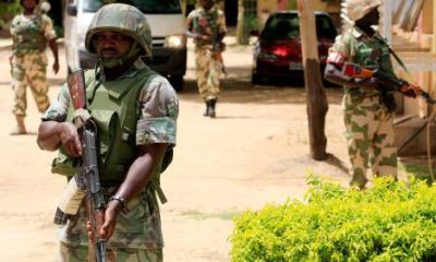 Nigerian-Army-on-street-patrol2