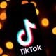 hola-tiktok-song-lyrics-meaning-with-viral-videos-and-dance-trend
